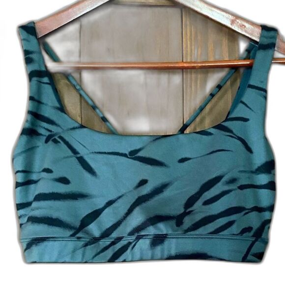 Athleta Other - Athleta Elation Sports Bra Size Medium